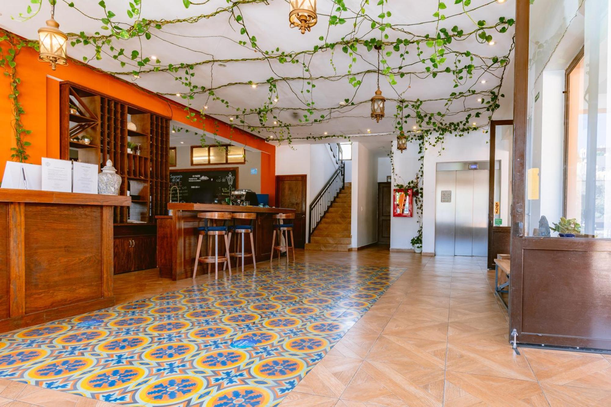 La Estacion Hotel 3*