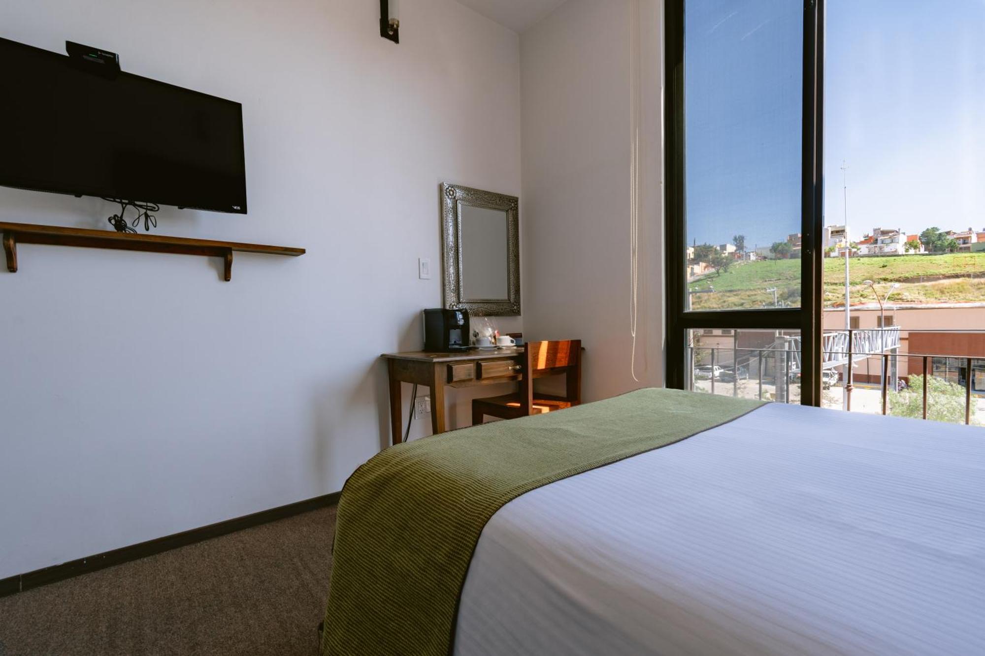 La Estacion Hotel