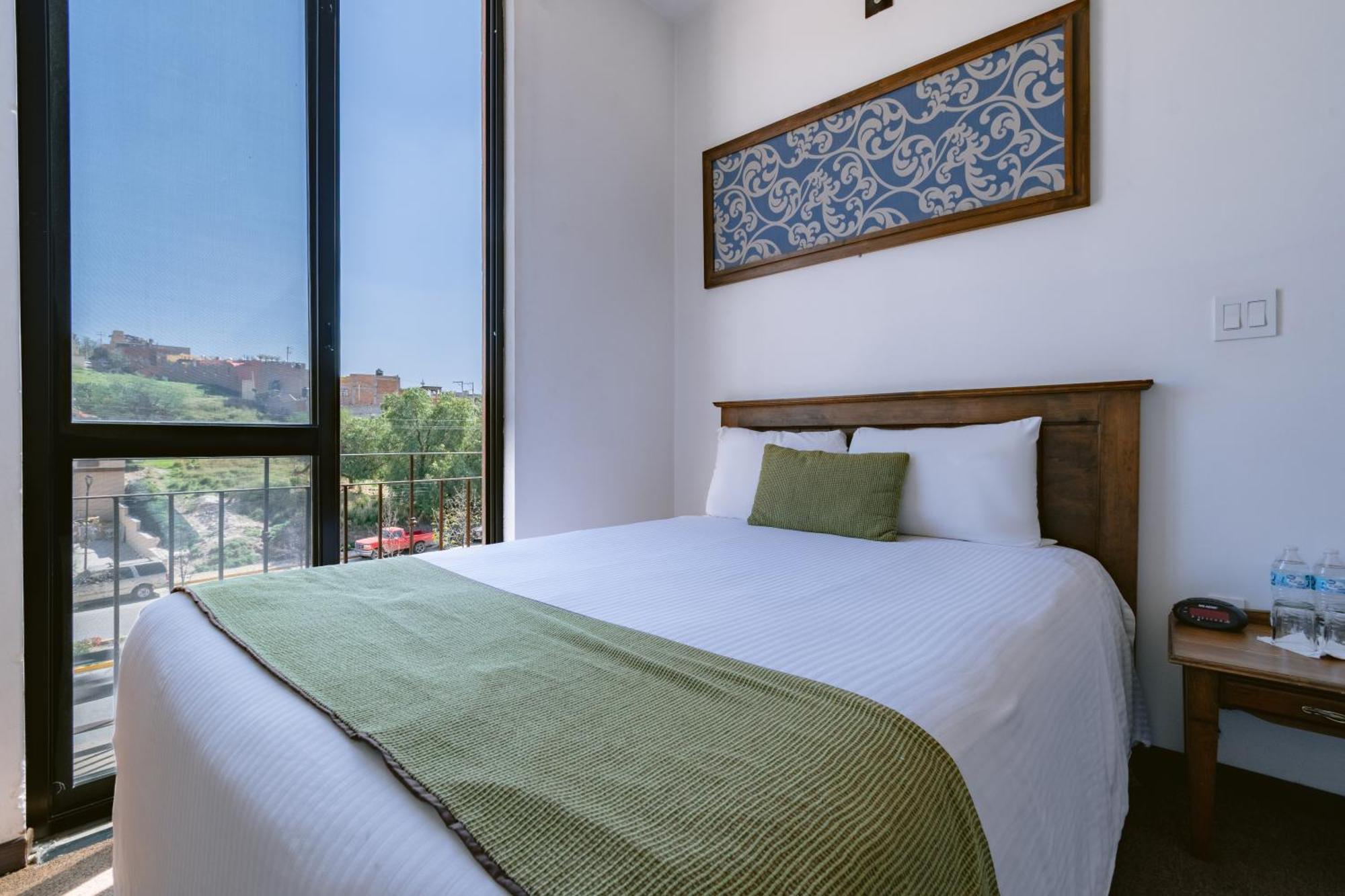 La Estacion Hotel 3*